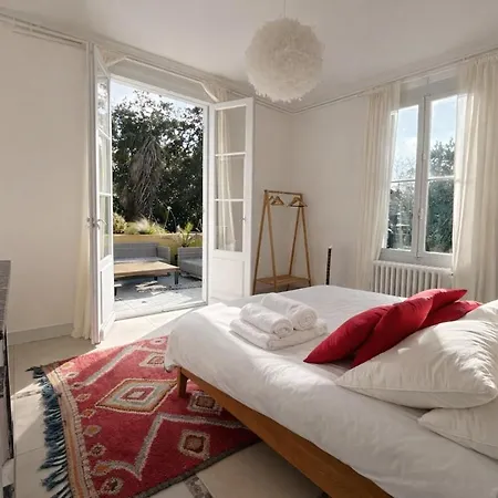 Beautiful With Terrace Apartment Arcachon